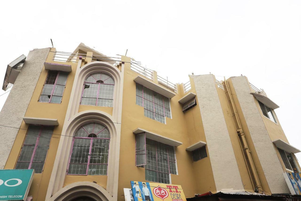 Oyo 43694 Hotel Hillson Pauri Luaran gambar